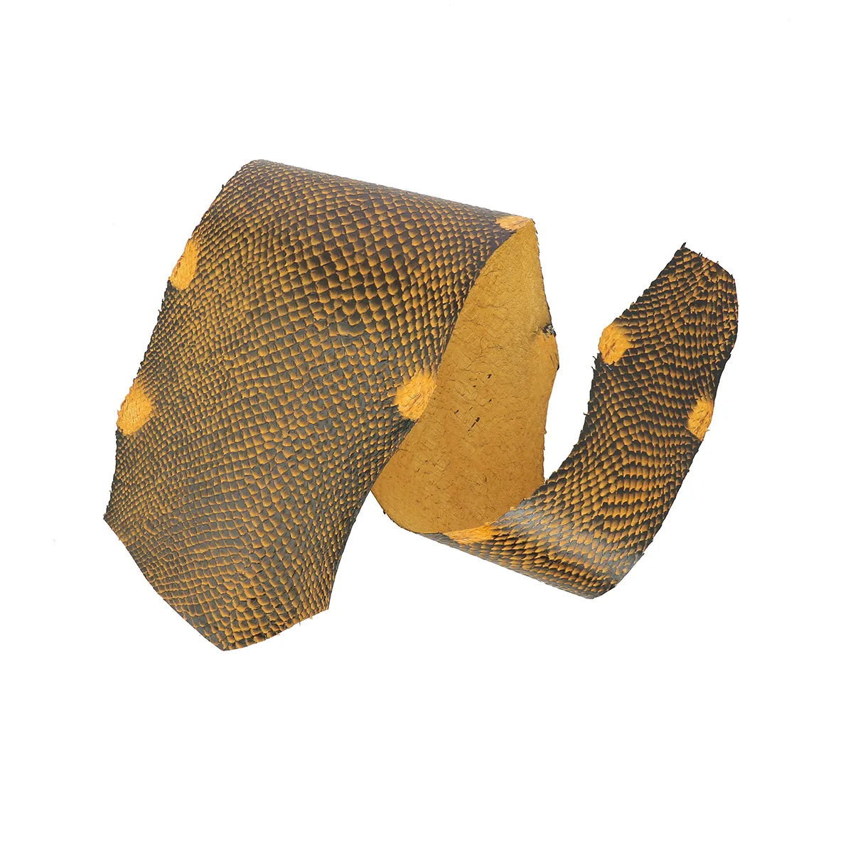 Cuir de saumon dégradé couleur jaune bourdon. Cuir de poisson très souple idéal pour la création d'horlogerie, la gainerie, l'ornement et la maroquinerie