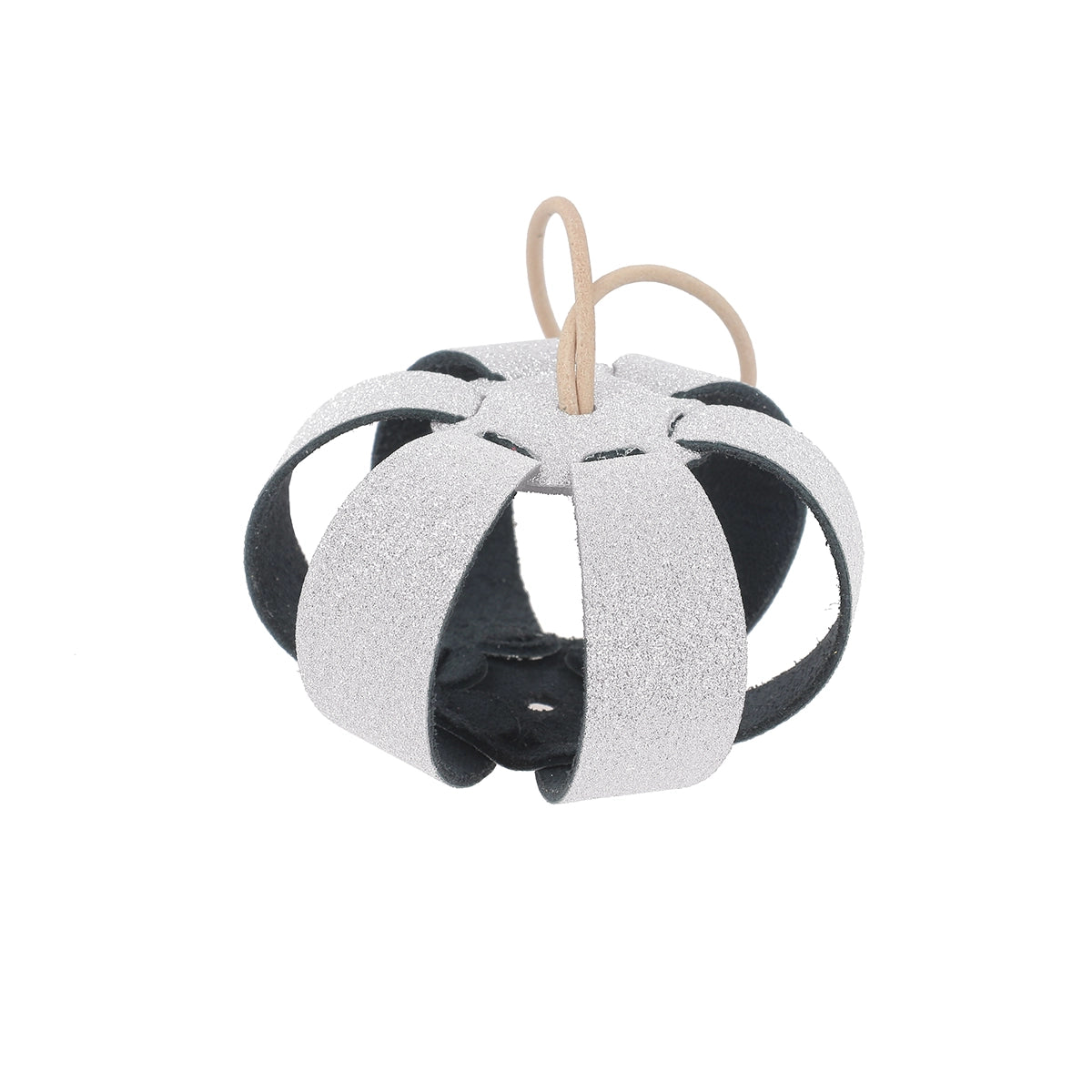 Kit DIY Boule de Noël en cuir pailleté argenté à assembler. Kit DIY Noël création artisanale pour décoration de fête de fin d'année