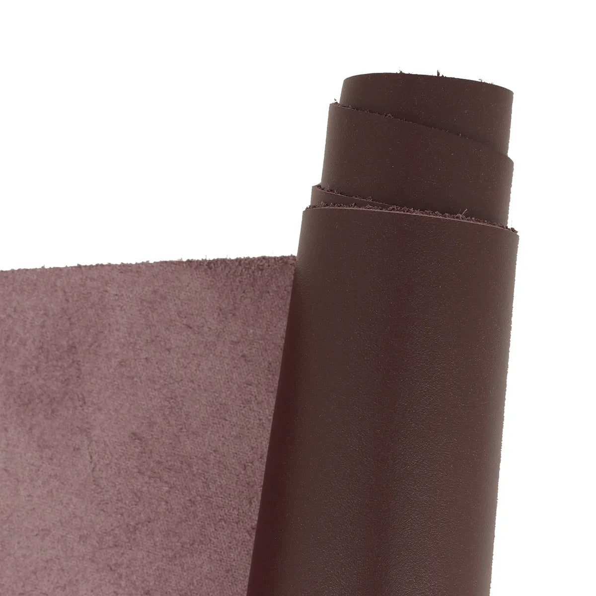 Cuir de veau nappa bordeaux. Cuir lisse, souple de 1 mm d'épaisseur idéal pour la fabrication de maroquinerie et accessoire
