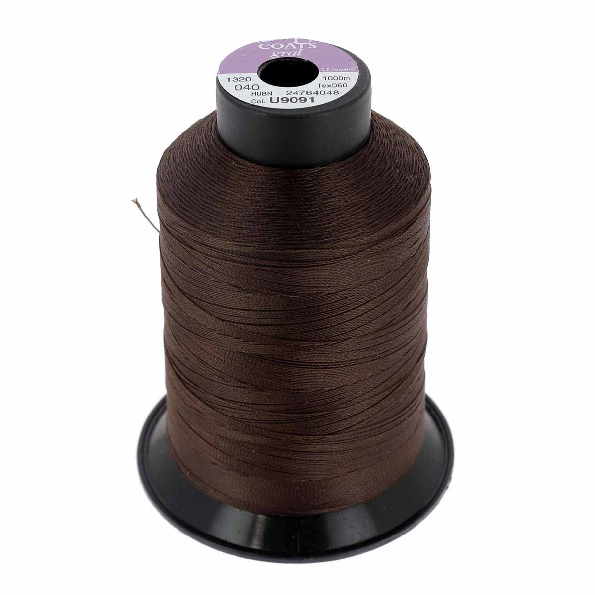 Bobine de fil polyester GRAL N°40 Coats, 1000m marron foncé, pour couture et mercerie, en image.
