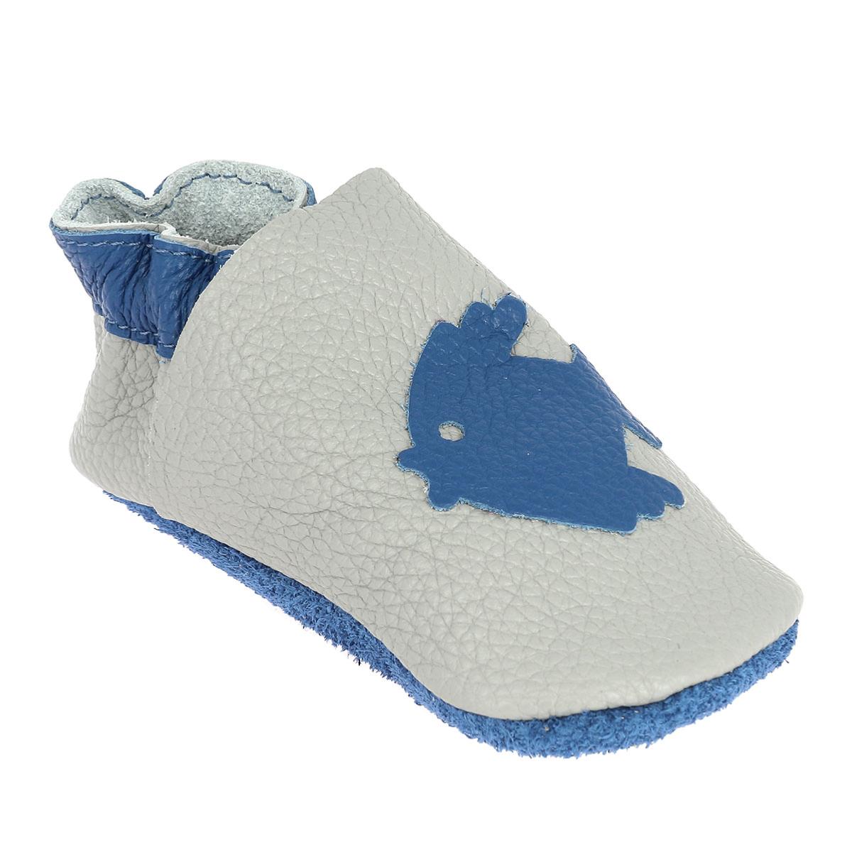Kit DIY pour chaussons en cuir bébé avec motif poisson, couleur gris souris et bleu océan, de la marque Deco Cuir.