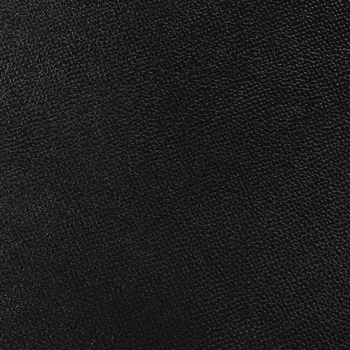 Morceau de cuir de veau noir Kenya, type cuir, naturel et texturé, illustré sur l'image.