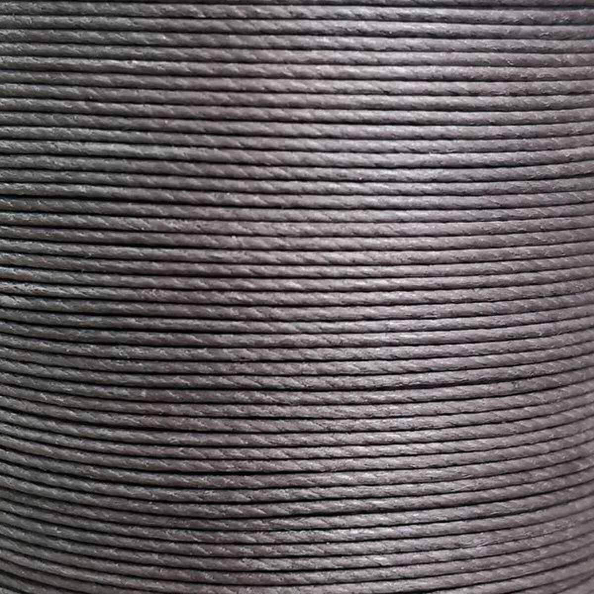 Fil de lin ciré MeiSi gris, 8m, super fin M60, 0,65 mm, pour mercerie, visible en gros plan dans l’image.
