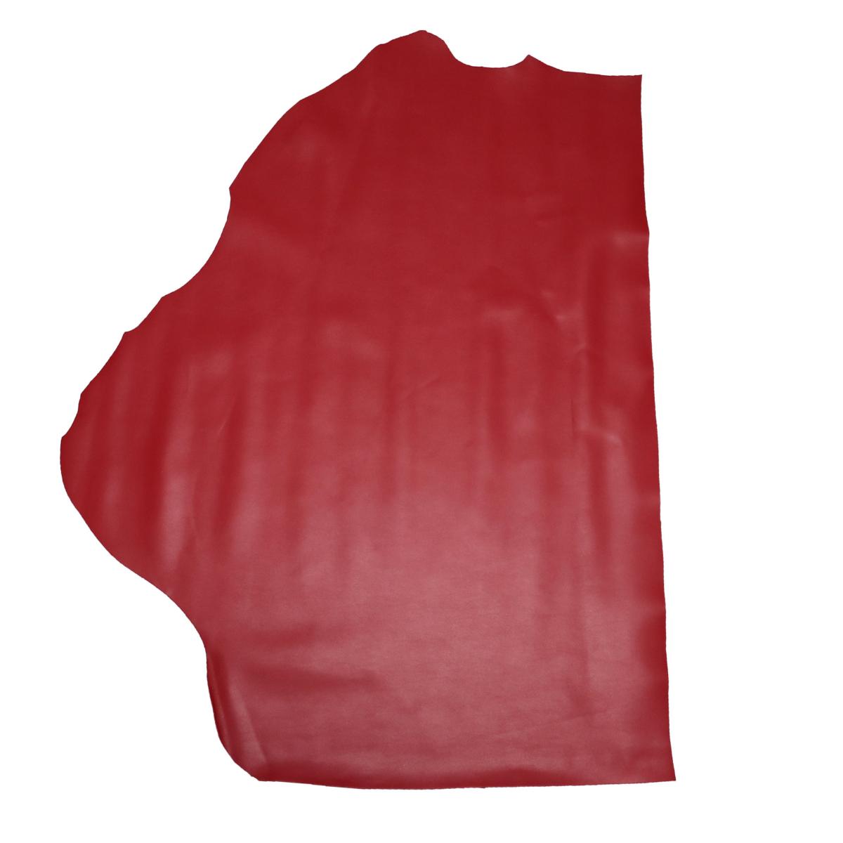 Peau de cuir de veau rouge Satinlys, texture lisse et élégante, vue en gros plan pour utilisation en maroquinerie ou couture.