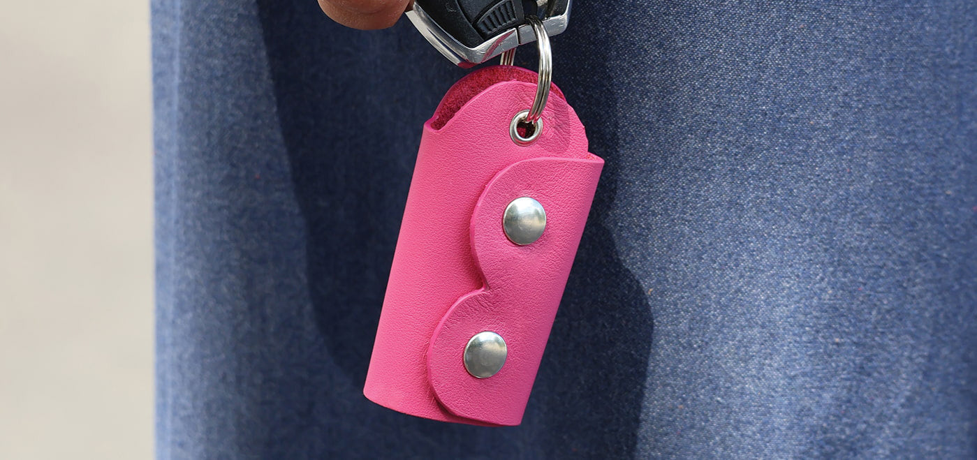 Porte-clés en cuir rose DIY pour Octobre Rose