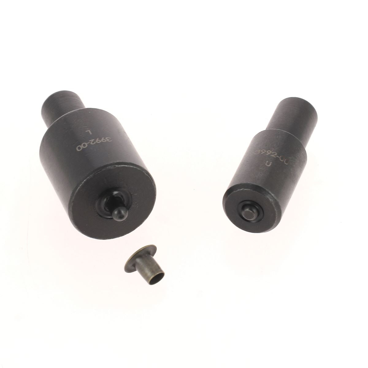 Outil de pose pour presse manuelle Ivan Craftplus 3992 pour œillets à rouler, avec plusieurs pièces visibles.