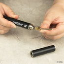 Coupe-fils chauffant professionnel rechargeable Ivan Craftplus 88930 pour mercerie, avec poignée ergonomique et écran de contrôle.