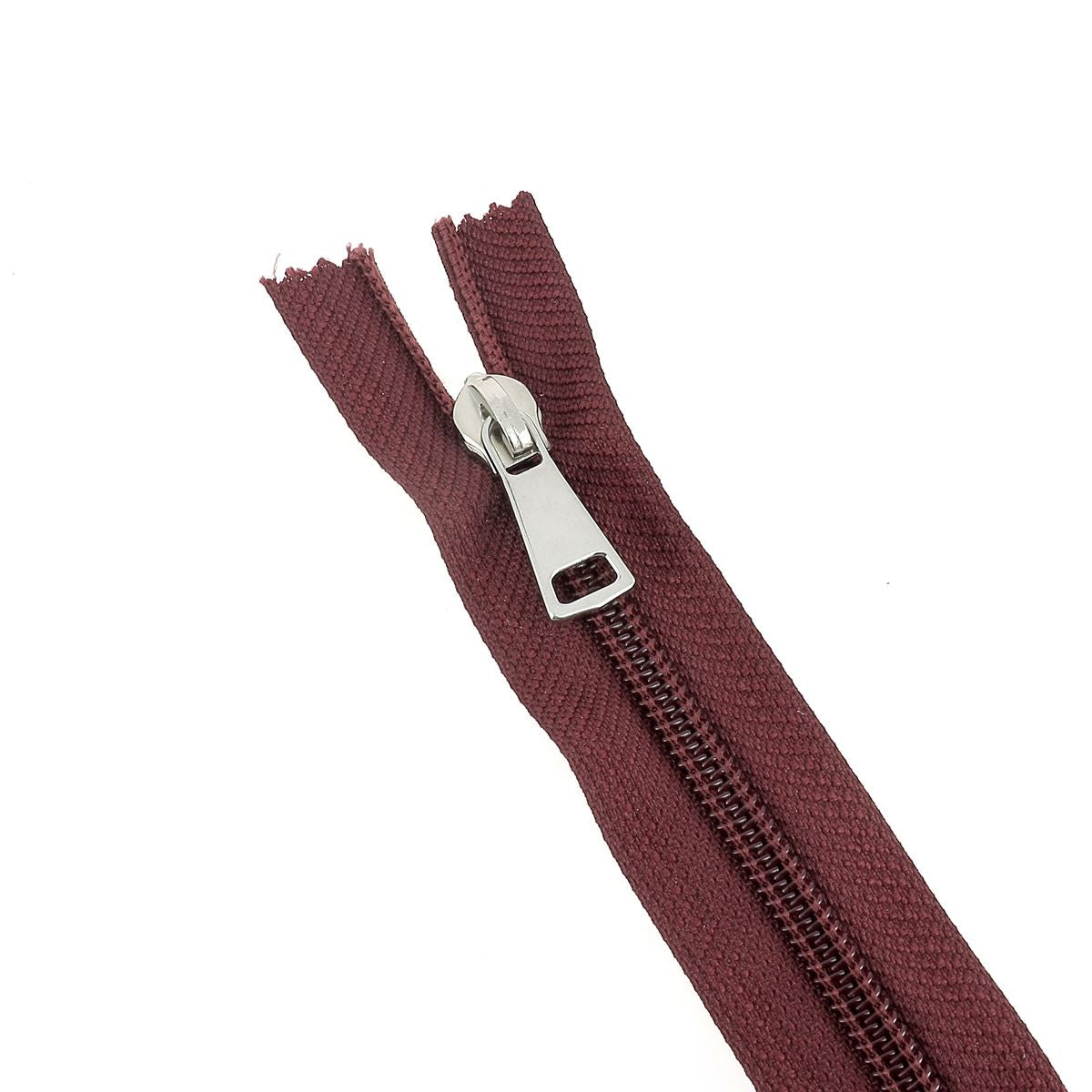 Tirette pour fermeture éclair en laiton, accessoire de fermeture éclair, image montrant le curseur en métal doré.
