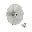Concho à visser rond fleur bleue de 25mm, accessoire en nickelé, avec motif floral détaillé.