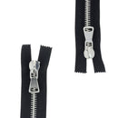 Fermeture à glissière double curseur en métal 8mm, de marque SUPRA, finition nickelée, pour vêtements ou accessoires.