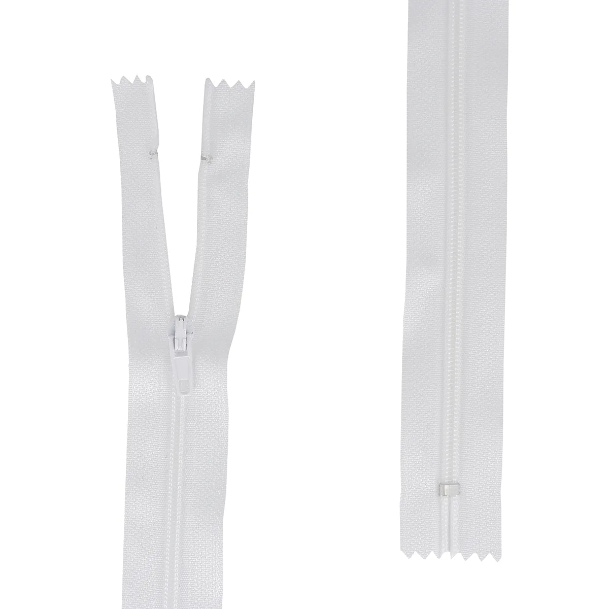 Fermeture zippée blanche en nylon, maille de 4 mm. Plusieurs longueurs disponibles