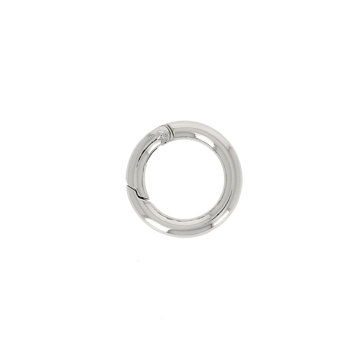 Mousqueton rond en nickel, pièce de bouclerie robuste pour fixation ou accessoires, image claire montrant le produit.