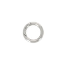 Mousqueton rond en nickel, pièce de bouclerie robuste pour fixation ou accessoires, image claire montrant le produit.