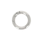 Mousqueton rond en nickel, fixation en bouclerie, pour accessoires ou équipement, présenté en image.