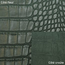Peau de cuir de basane imitation crocodile verte, aspect réaliste, pour projets de maroquinerie ou décoration, fabriquée en France.