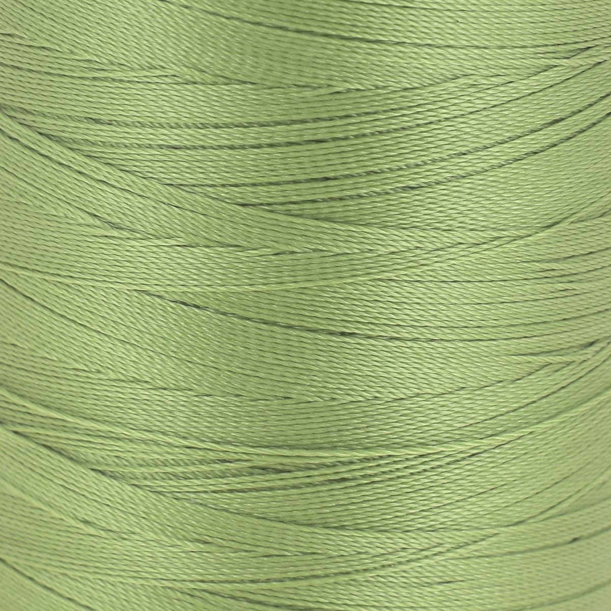 Bobine de fil polyester vert olive Coats GRAL N°30, 1000m, mercerie, vue de la bobine avec étiquette visible