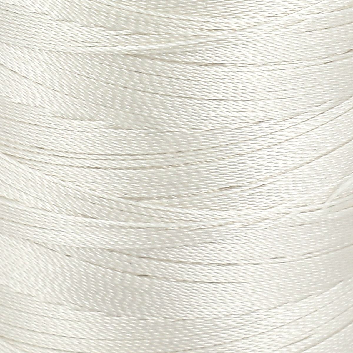 Bobine de fil polyester Coats GRAL N°30 ivoire, 1000m, mercerie, vue de la bobine avec étiquette.