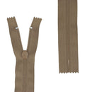Fermeture à glissière en nylon marron 6mm sans butée inférieure, longueur 18,5cm, pour couture et mercerie.