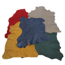 Lot de 5 peaux de cuir de chèvre velours Deco Cuir, surfaces douces et souples pour projets de maroquinerie ou artisanat.