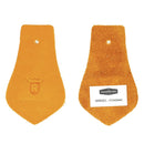 Échantillon de cuir Angel de Radermecker, texture souple et finition élégante, présenté sur fond neutre.