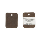 Échantillon de croûte de cuir velours marron chocolat de notre gamme Dolce. Cuir doux et souple idéal pour la fabrication de maroquinerie (sac, pochette...)