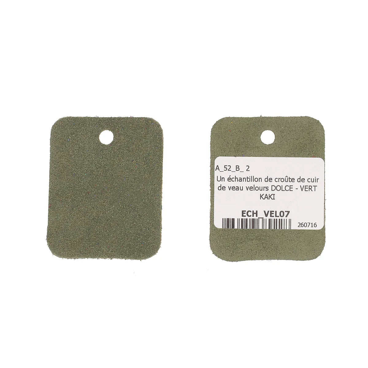 Échantillon de croûte de cuir velours vert kaki de notre gamme Dolce. Cuir doux et souple idéal pour la fabrication de maroquinerie (sac, pochette...)