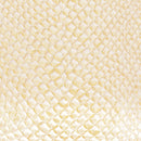 Cuir de saumon aux écailles jaune dorée. Cuir de poisson idéal pour des créations haut de gamme