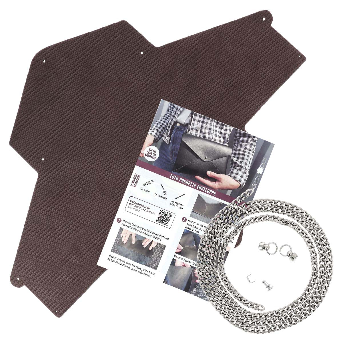 Découpe pour pochette enveloppe en croûte de cuir marron acajou, kit DIY structuré de la marque Deco Cuir.