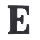 Découpe de lettre de l'alphabet autocollante en cuir noir de la marque Deco Cuir, flexible et idéale pour décoration.