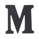 Découpe de lettre de l'alphabet en cuir noir de la marque Deco Cuir, autocollante pour décoration ou projets créatifs.