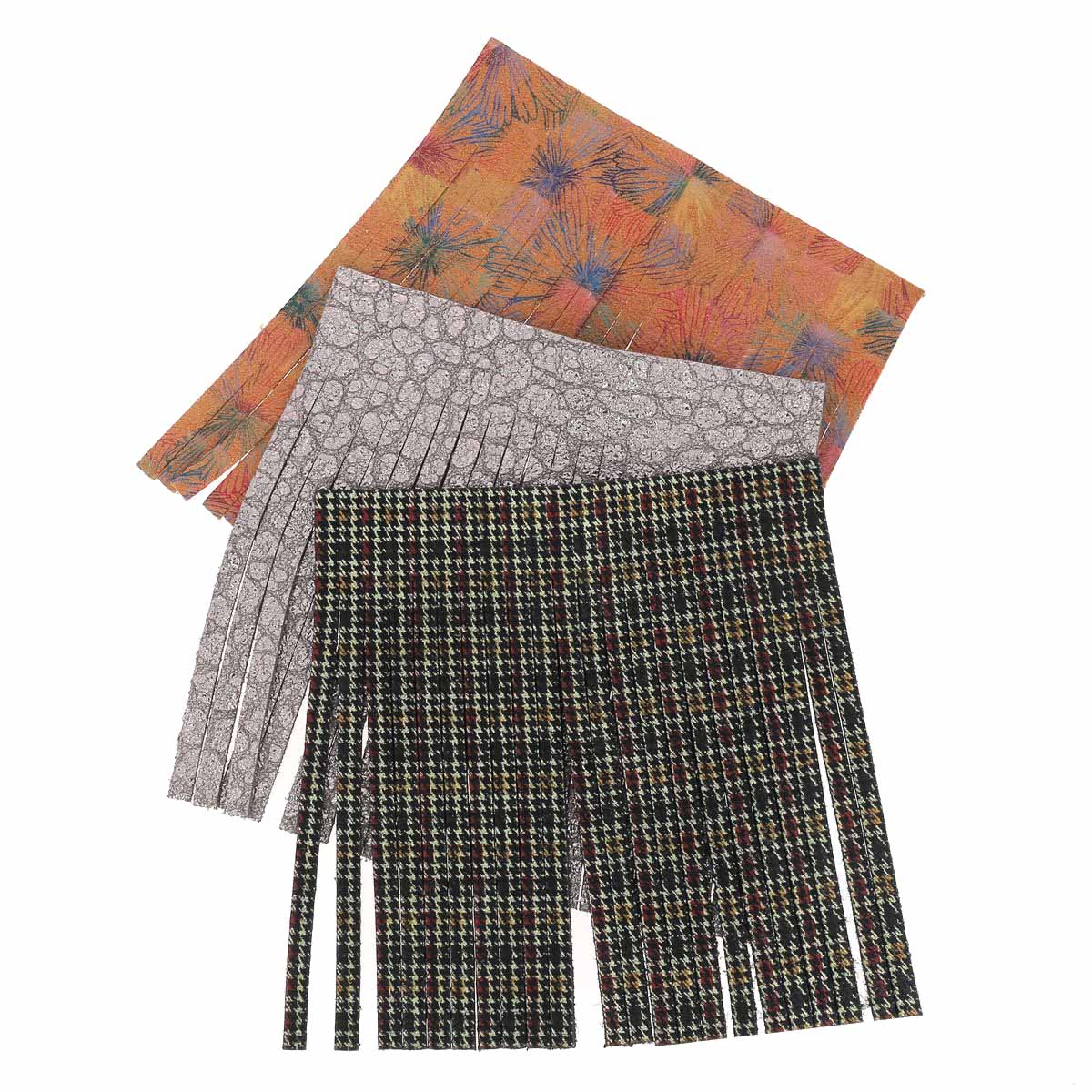Lot de 3 découpes de cuir avec grands pompons pour porte-clés en cuir fantaisie, par Deco Cuir.