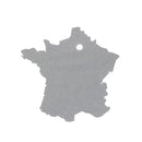 Découpe de cuir Carte de France pour porte-clés en cuir gris, fabriquée par Deco Cuir, illustrée sur fond blanc.