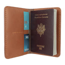 Kit DIY Deco Cuir pour porte-passeport en cuir de croupon tannage végétal couleur cognac, création artisanale élégante