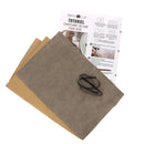 Kit DIY pour chaussons en cuir bébé de couleur granite et café au lait, création artisanale par Deco Cuir.