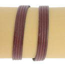Lacet en cuir plat effet 4 bandes de 10mm de couleur cognac, pour chaussures, par Autres.