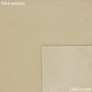 Croûte de cuir velours beige, texture douce et souple, pour création de maroquinerie ou accessoires de mode.