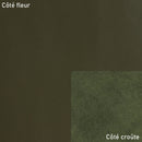 Morceau de cuir de vachette SUAVE kaki M44, cuir souple et texturé pour artisanat ou maroquinerie, image en gros plan.