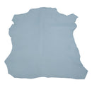 Peau de cuir d'agneau nappa bleu gauloise, texture douce et souple, idéale pour la confection de vêtements ou accessoires.