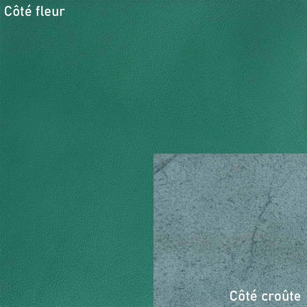 Peau de cuir de vachette lisse vert R44, cuir authentique pour fabrication et artisanat, visible en gros plan.