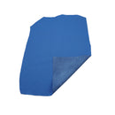 Peau de cuir de veau grainé BLEU AZUR R83, texture raffinée, pour cuir et accessoires, vue rapprochée montrant le grain fin.