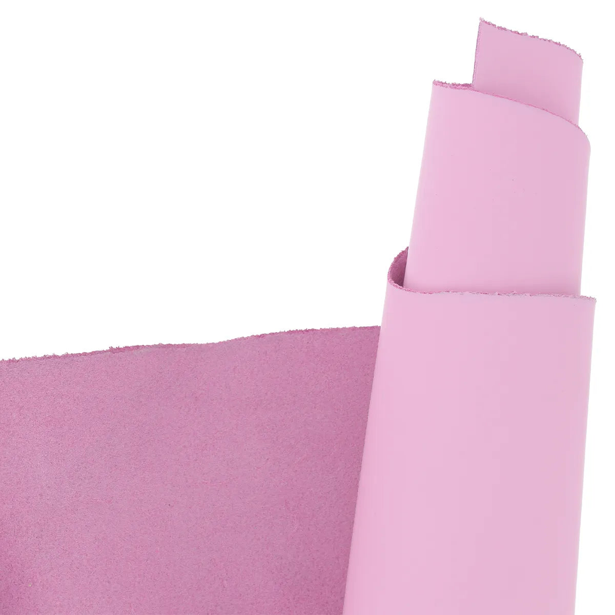 Peau de cuir de vachette effet gommé rose, naturelle, roulée, pour couture ou décoration, fabriquée par Autres.
