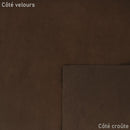 Peau de cuir de chèvre velours marron Autres, texture douce et souple pour projets de maroquinerie ou décoration intérieure.