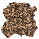 Peau entière de cuir de veau à poils couleur beige motif camouflage. Cuir à poils idéal pour la fabrication d'articles de mode