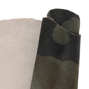 Peau de cuir à poils camouflage. Cuir à poils idéal pour la fabrication de rabat de sac, chaussure, accessoire...