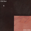 Cuir de veau à poils bordeaux, cuir 2ème choix à prix réduit, idéal pour la fabrication de petits projets, tests, prototypes...