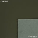 Cuir de vachette lisse vert foncé. Cuir lisse parfait pour la fabrication de sac, pochette, étui, accessoire, décoration…