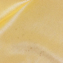 Zoom sur les détails de ce cuir de vachette effet structuré jaune doré