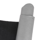 Peau de cuir de cerf métallisé couleur gris argenté. Cuir souple et facile à travailler idéal pour vos créations de vêtement, ganterie, gainerie, petite maroquinerie...