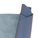 Cuir de cerf bleu nacré. Cuir fin, souple et maniable idéal pour la création de gant, vêtement, petite maroquinerie...