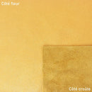 Peau de cuir or métallisée. Cuir très souple, fin et très lumineux pour donner brillance et éclat à vos projets de couture.